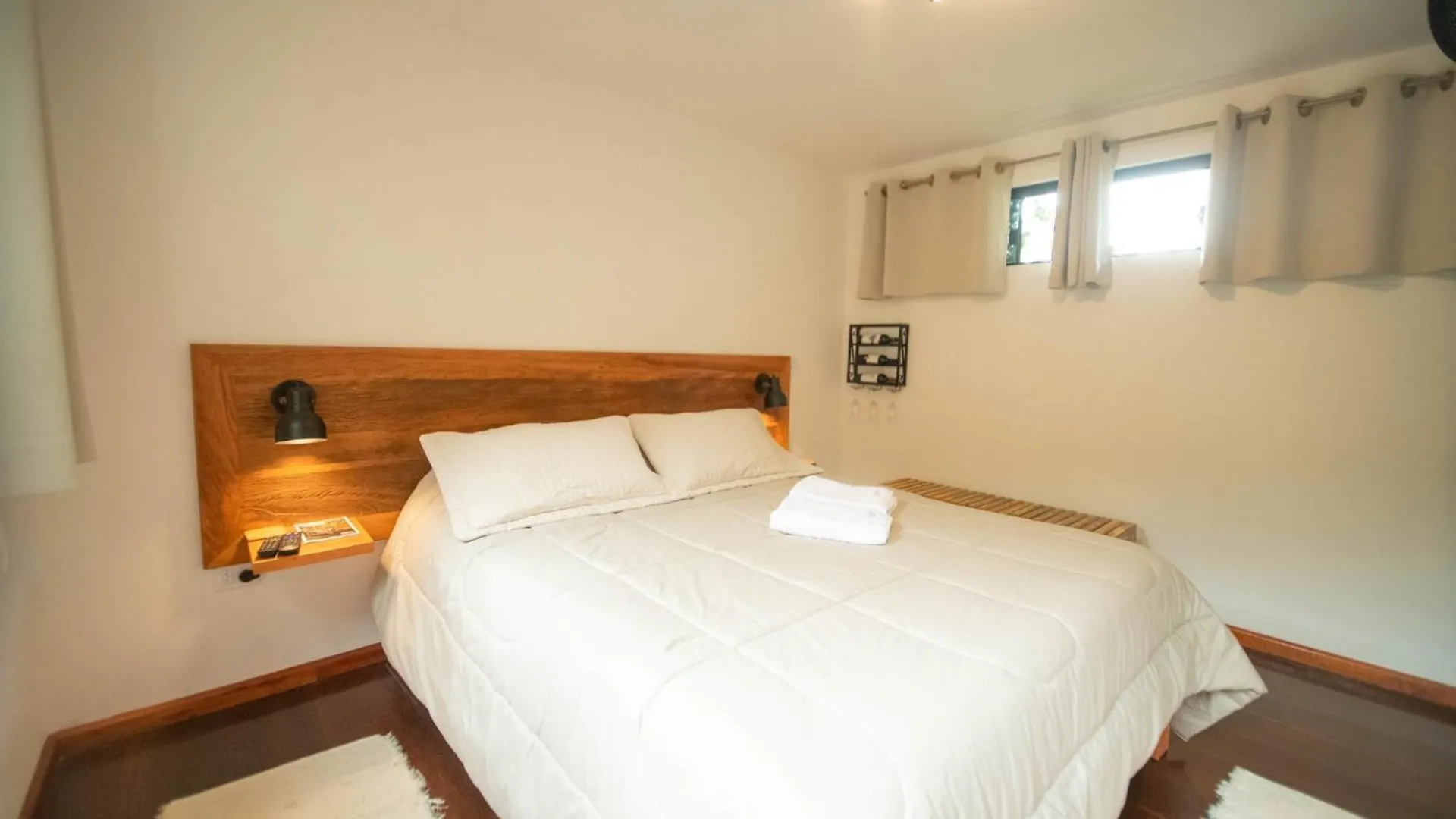 Suite Jasmim Rosa Campos do Jordão