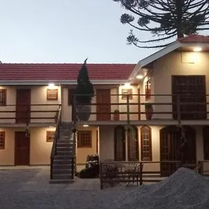 Casa de hóspedes Villaggio Cascate, Campos do Jordão